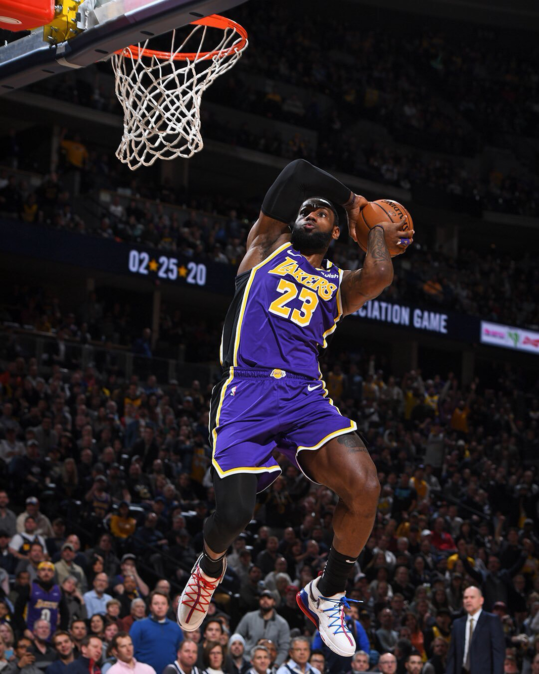 他的表现有 他的表现有