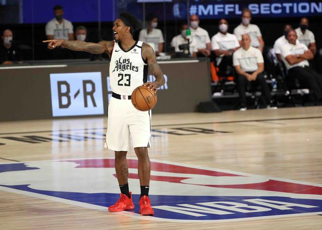 起了第18 起了第18