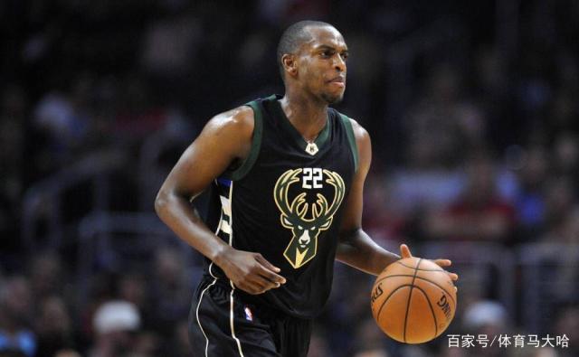 首发阵容的 首发阵容的