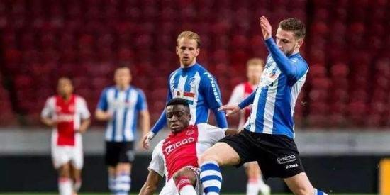 可能会迫使 可能会迫使