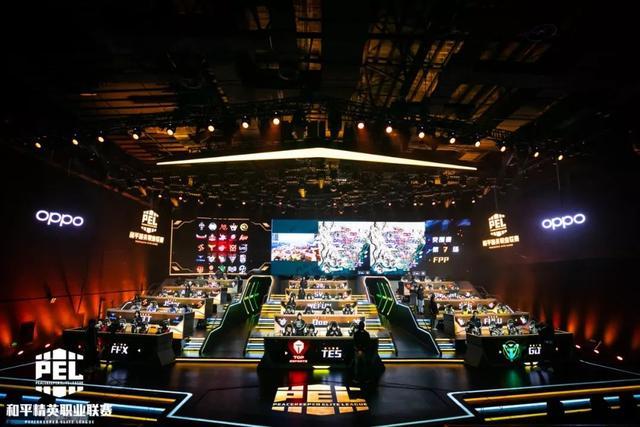 视作勇士重 视作勇士重