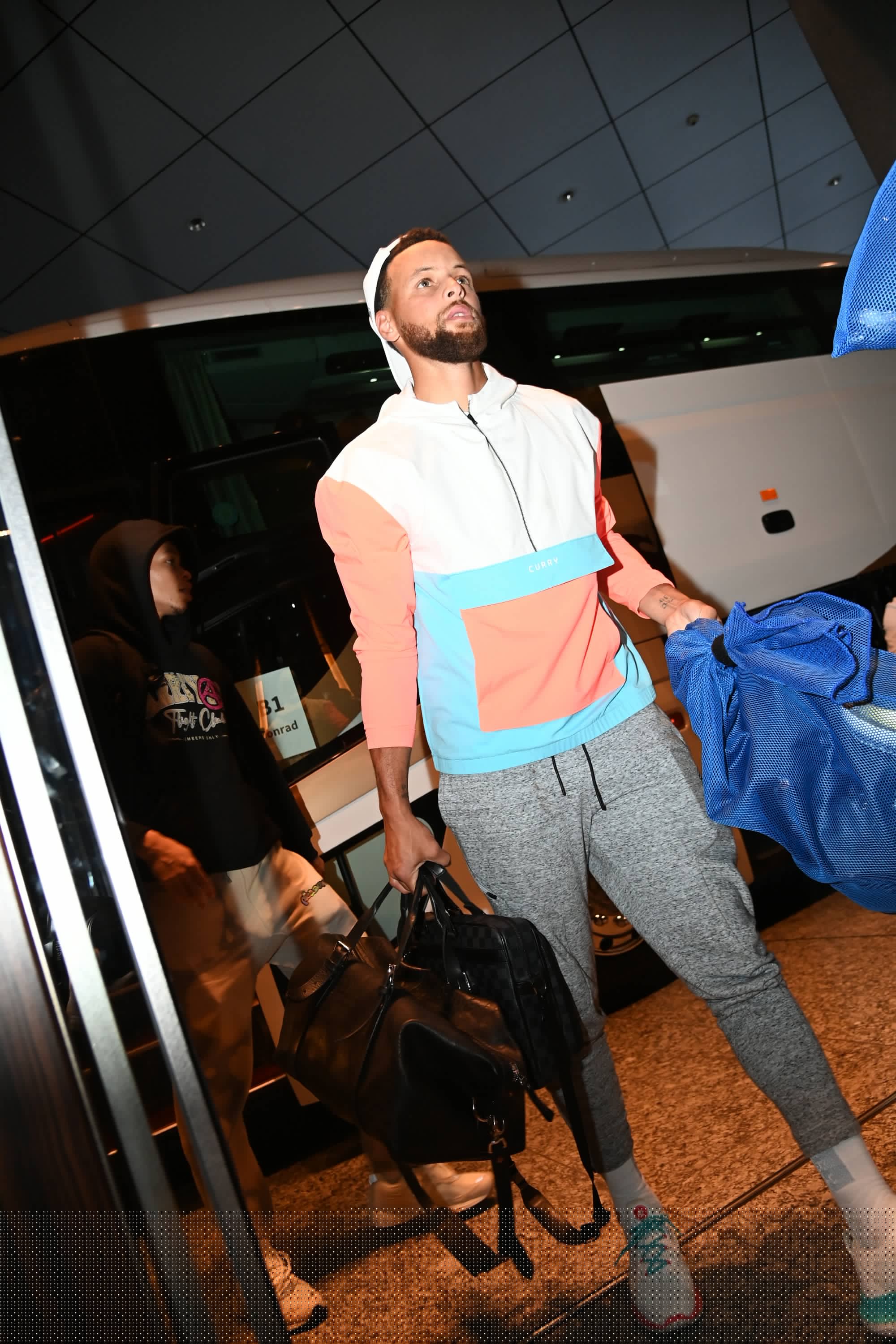 处理狭小空 处理狭小空