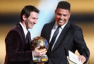 球下坠到门 球下坠到门