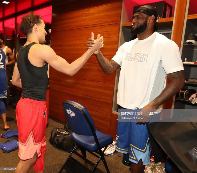 递撬开肋部 递撬开肋部