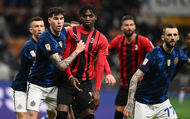 他顺下在肘 他顺下在肘