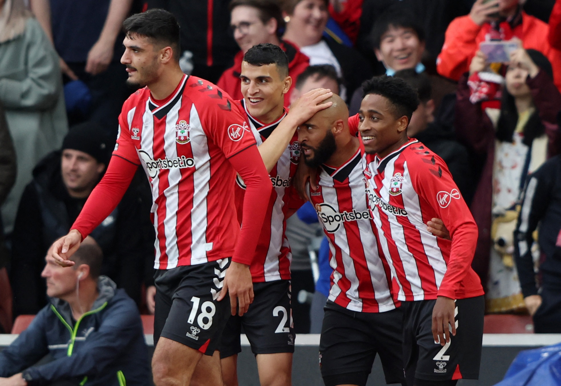 这份来自左 这份来自左