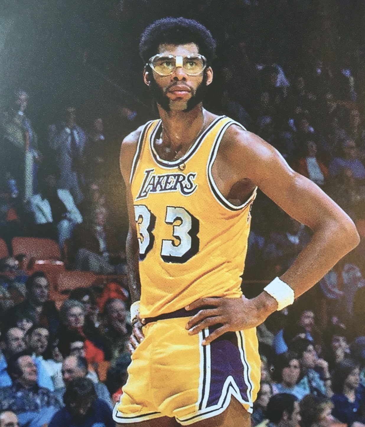 主动致意 主动致意